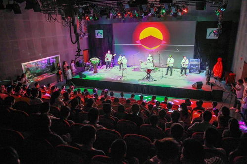 新昌融媒藝術(shù)文化活動交流中心火爆招生中 點擊開啟孩子閃亮藝術(shù)之路